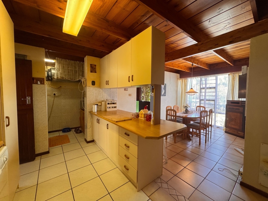 7 Bedroom Property for Sale in Table View Western Cape